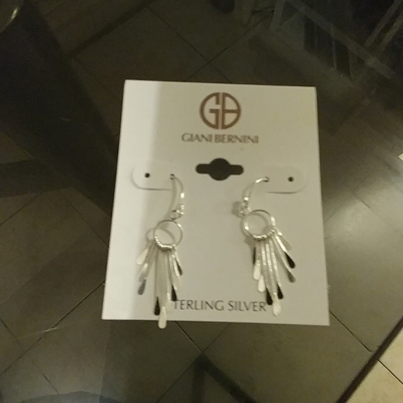 💜NWT Giani Bernini silver earrings - Picture 2 of 3